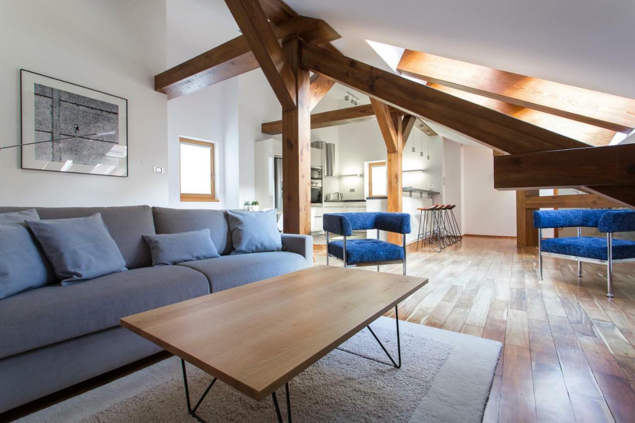 Attic Apartment Praag Buitenkant foto